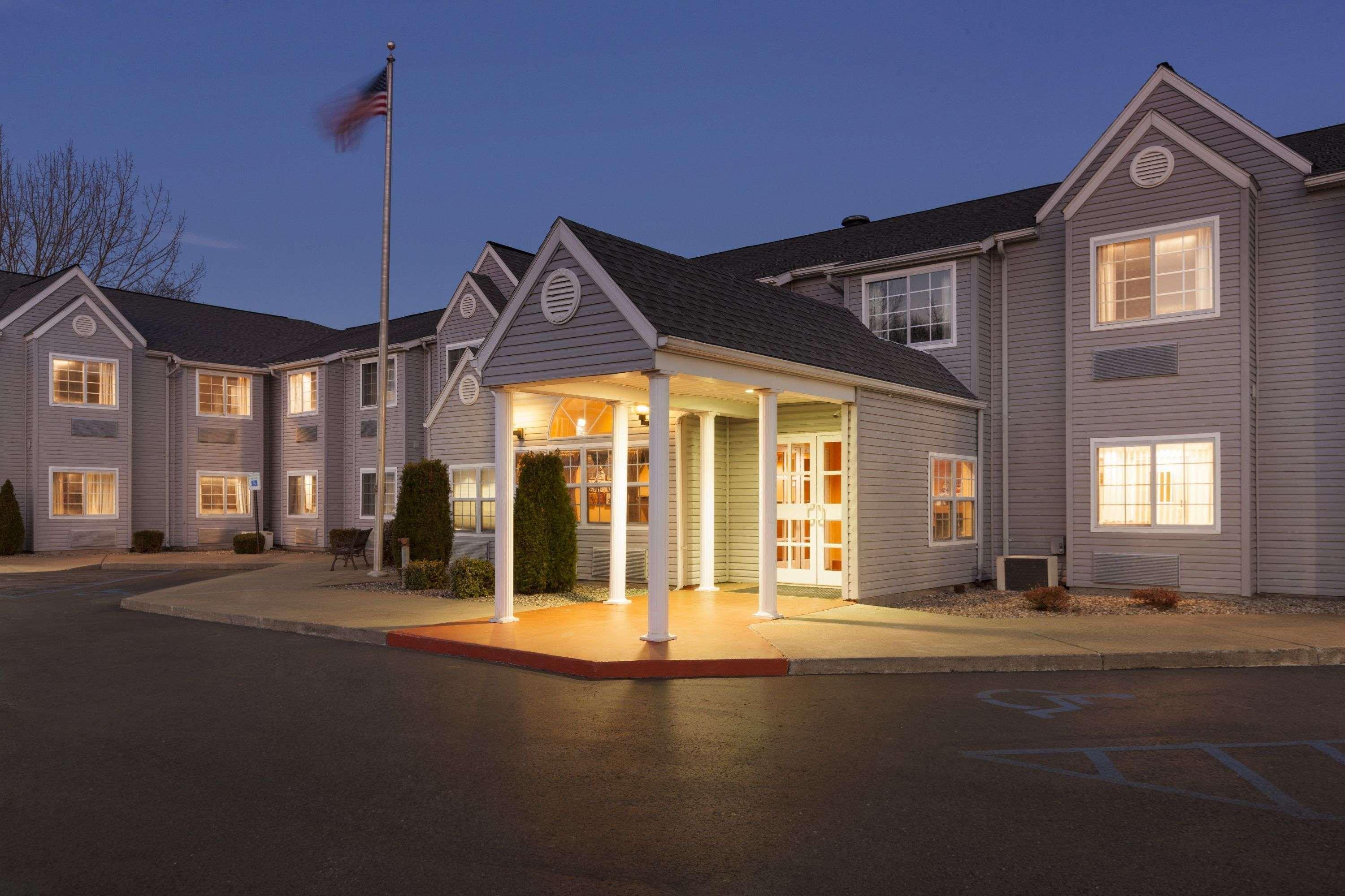Microtel By Wyndham - Albany Airport 2* Latham
